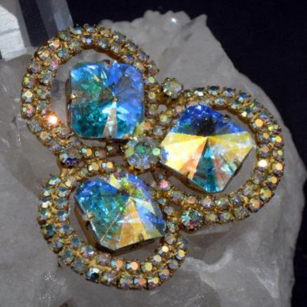 Vintage Square Rivoli & AB Rhinestone Brooch - Picture 2 of 3